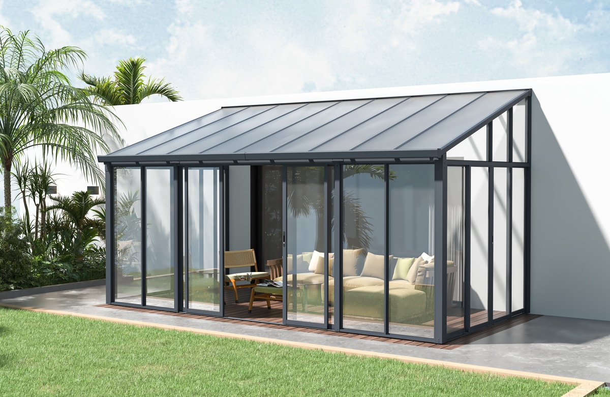 פרגולה אלומיניום סגורה דגם MANDY מבית Garden Top