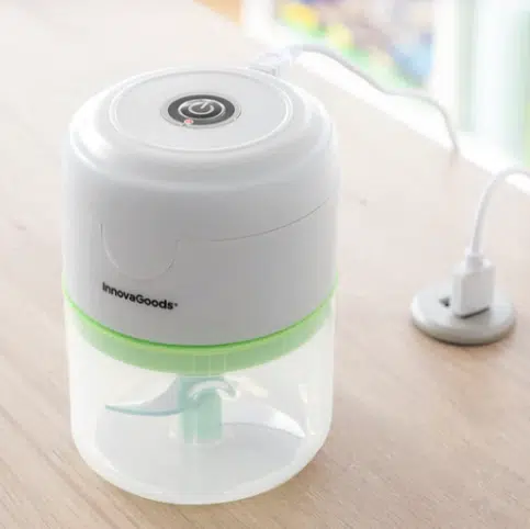 מעבד מזון נטען ונייד Echoppie דגם V0103337 מבית InnovaGoods מעבד מזון נטען ונייד Echoppie דגם V0103337 מבית InnovaGoods