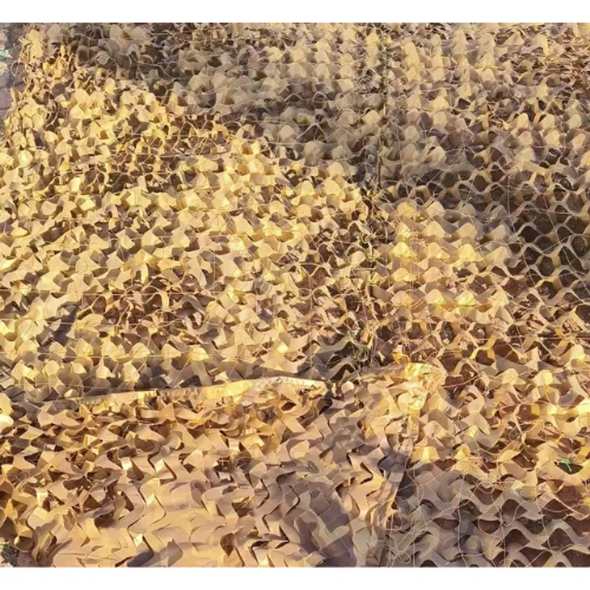 רשת הסוואה דקורטיבית מבית PLAYA