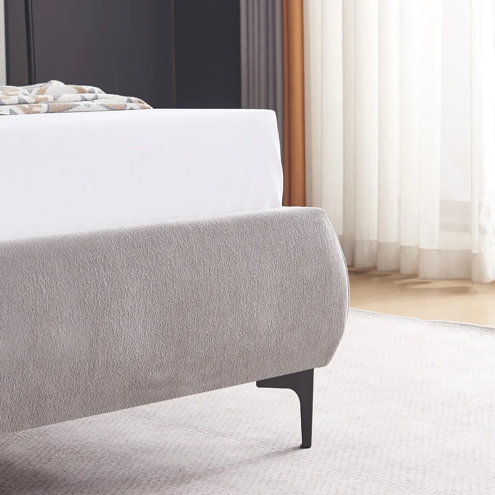 מיטה זוגית מרופדת בד רחיץ 3D דגם קורין מבית HOME DECOR