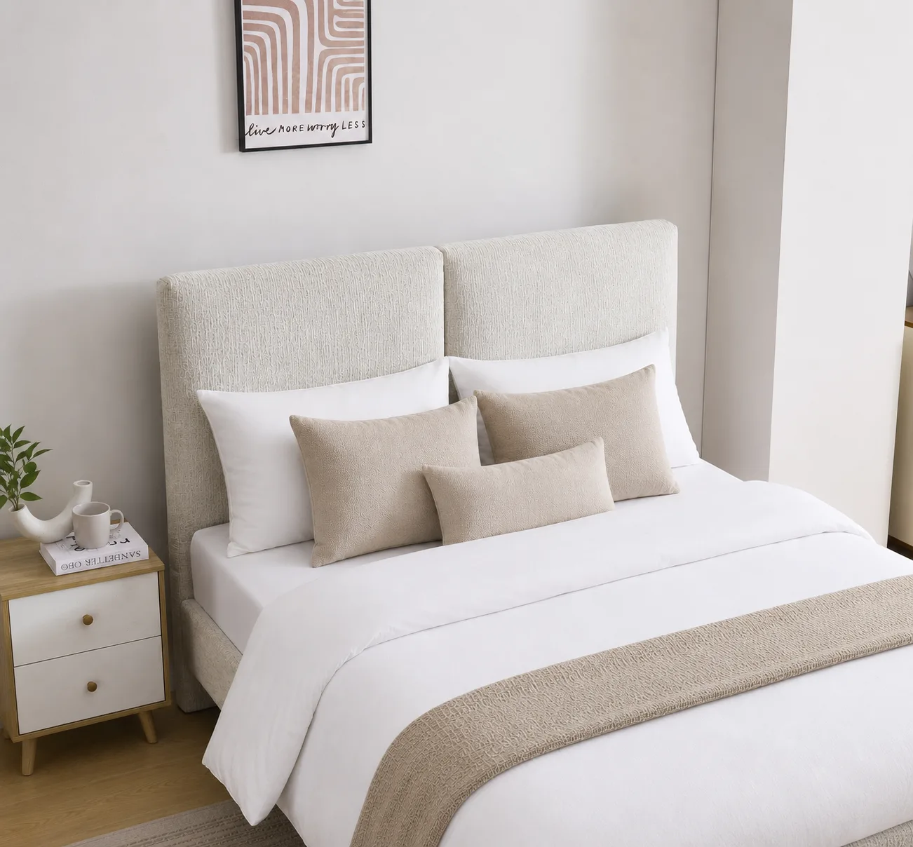 מיטה זוגית מרופדת בעיצוב מרחף דגם פליי מבית HOME DECOR מיטה זוגית מרופדת בעיצוב מרחף דגם פליי מבית HOME DECOR