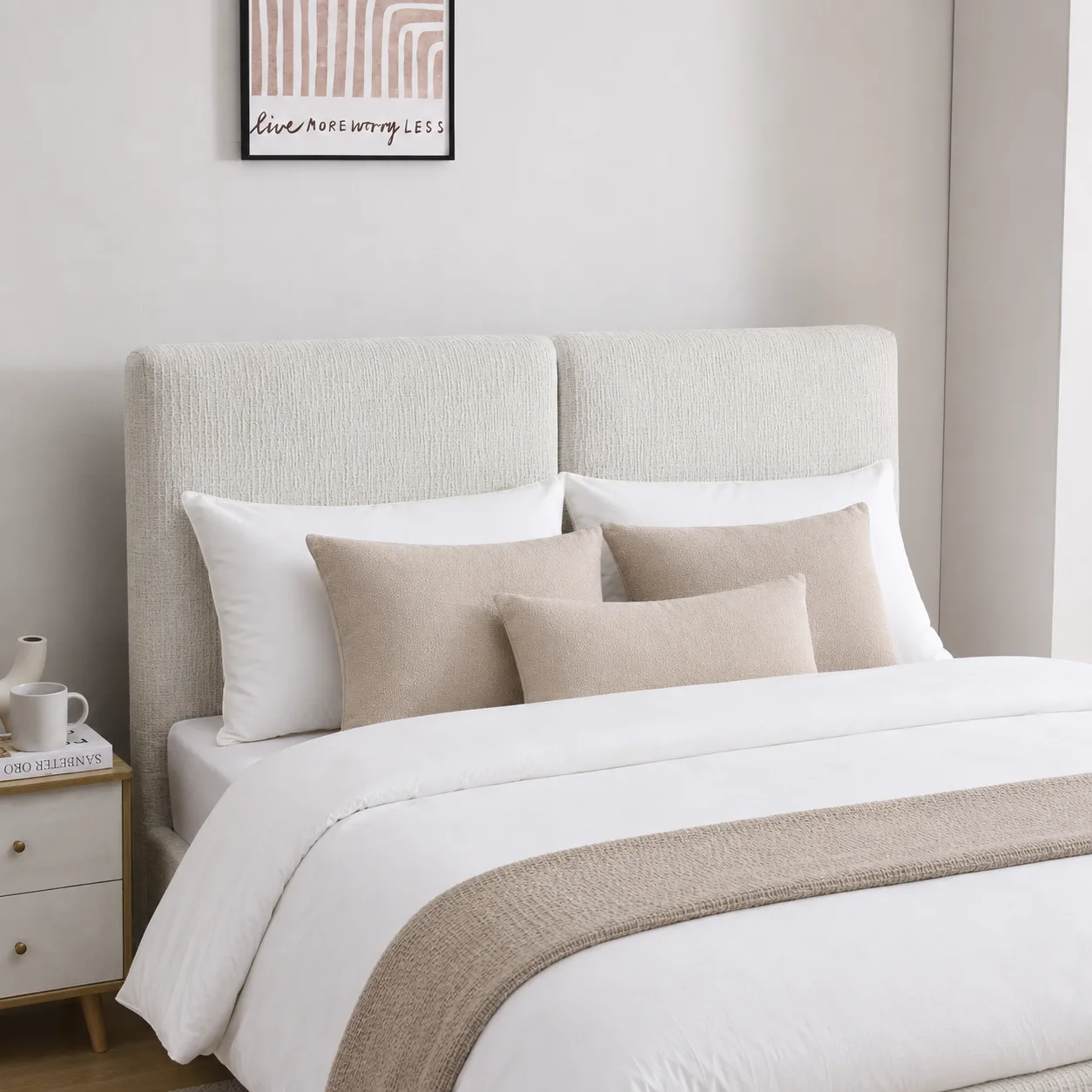 מיטה זוגית מרופדת בעיצוב מרחף דגם פליי מבית HOME DECOR מיטה זוגית מרופדת בעיצוב מרחף דגם פליי מבית HOME DECOR