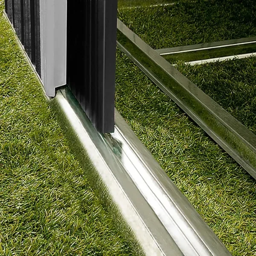 מחסן מתכת סקיילייט 1.95×1.21 מטר דגם PSF46 מבית Garden Top